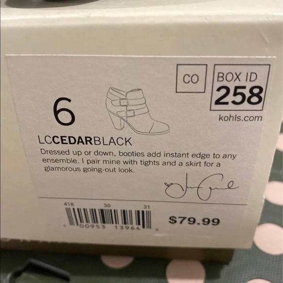 Ankle Boot - Picture 8 of 9